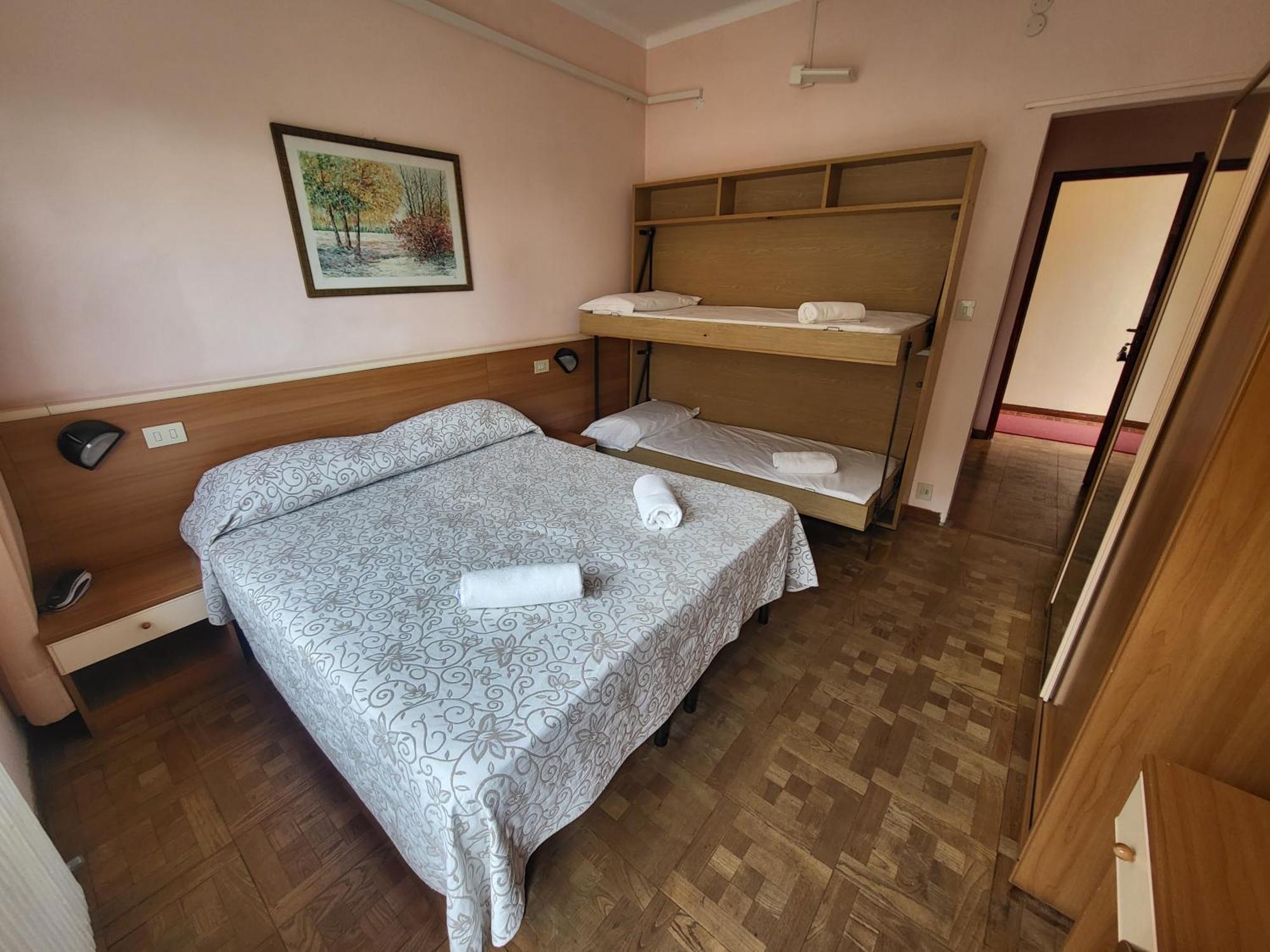 Hotel Colibri Finale Ligure Exterior foto