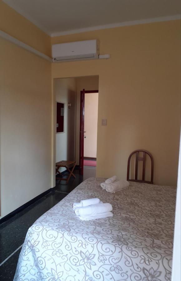 Hotel Colibri Finale Ligure Exterior foto